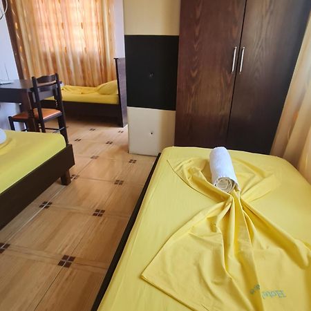 Hotel Brace Gjirokaster Bagian luar foto