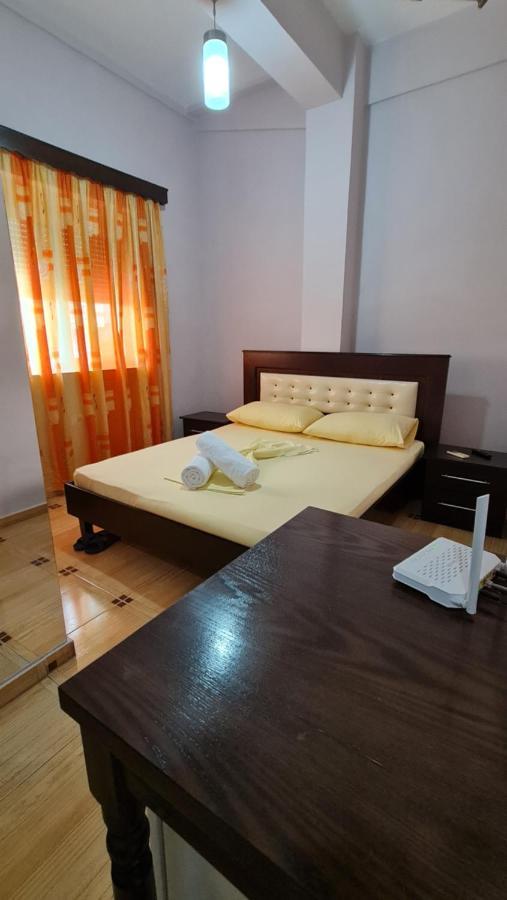 Hotel Brace Gjirokaster Bagian luar foto